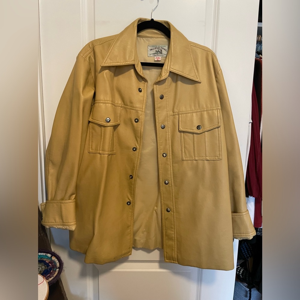Vintage oversized yellow coat